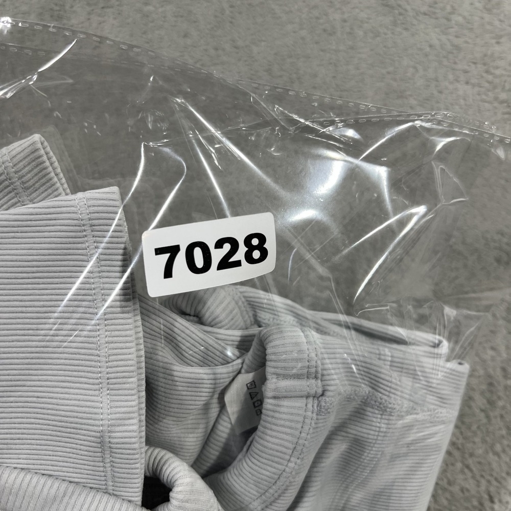 Alo Yogo Tank Top Shirt Womens Large Ribbed Racerback Gray Gym Workout Athletic - Picture 10 of 11